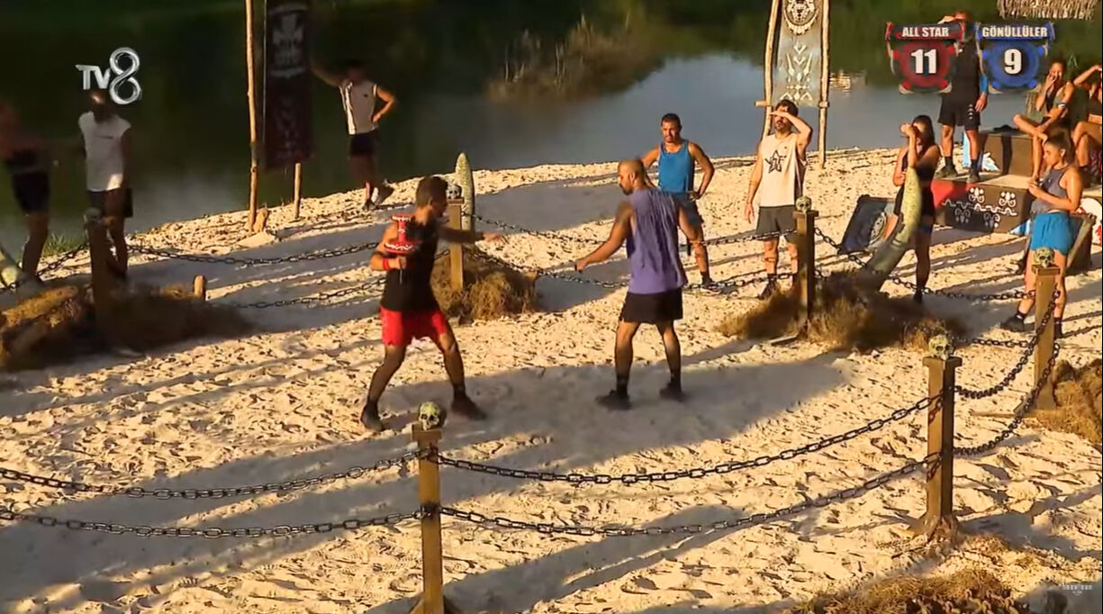 Survivor'da kim elendi, kim gitti? Göksu mu, Merve mi? 15 Ocak 2025 Survivor elenen isim belli oldu Survivor'da kim elendi, kim gitti? Göksu mu, Merve mi? 15 Ocak 2025 Survivor elenen isim belli oldu - 2. Resim