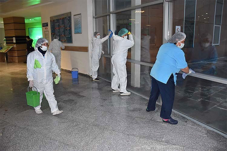 Devlet hastaneleri KPSS şartsız temizlik görevlisi alıyor: Temizlik görevlisi başvuru şartları nedir, nasıl başvuru yapılır? - 1. Resim