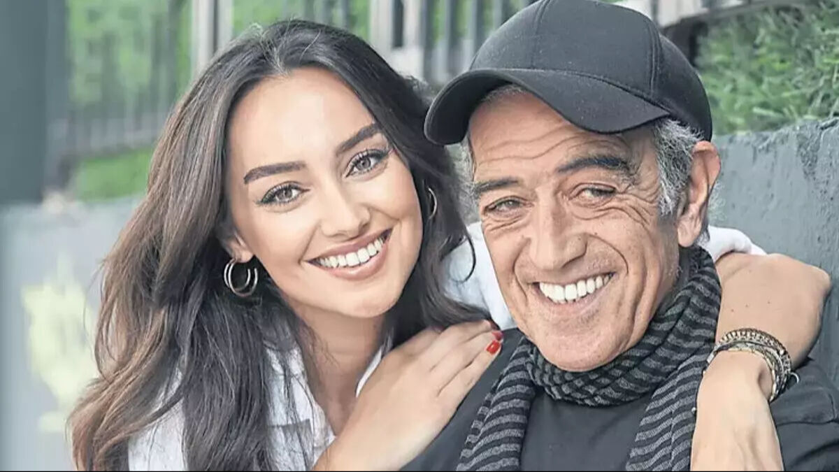 Edip Akbayram öldü mü? Kızı Türkü Akbayram açıklama yaptı Edip Akbayram öldü mü? Kızı Türkü Akbayram açıklama yaptı - 1. Resim