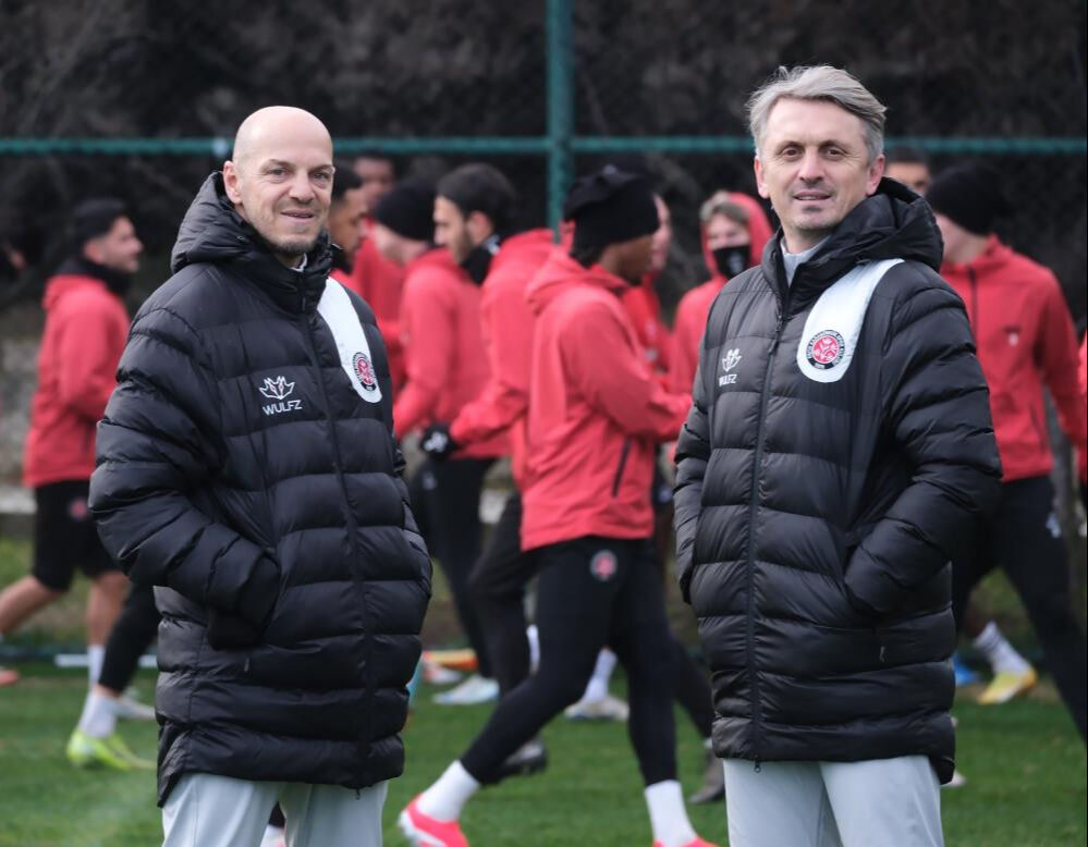 Fatih Karagümrük yeni teknik direktörünü açıkladı! Galatasaray'ın eski oyuncusuyla imzalar atıldı - 1. Resim