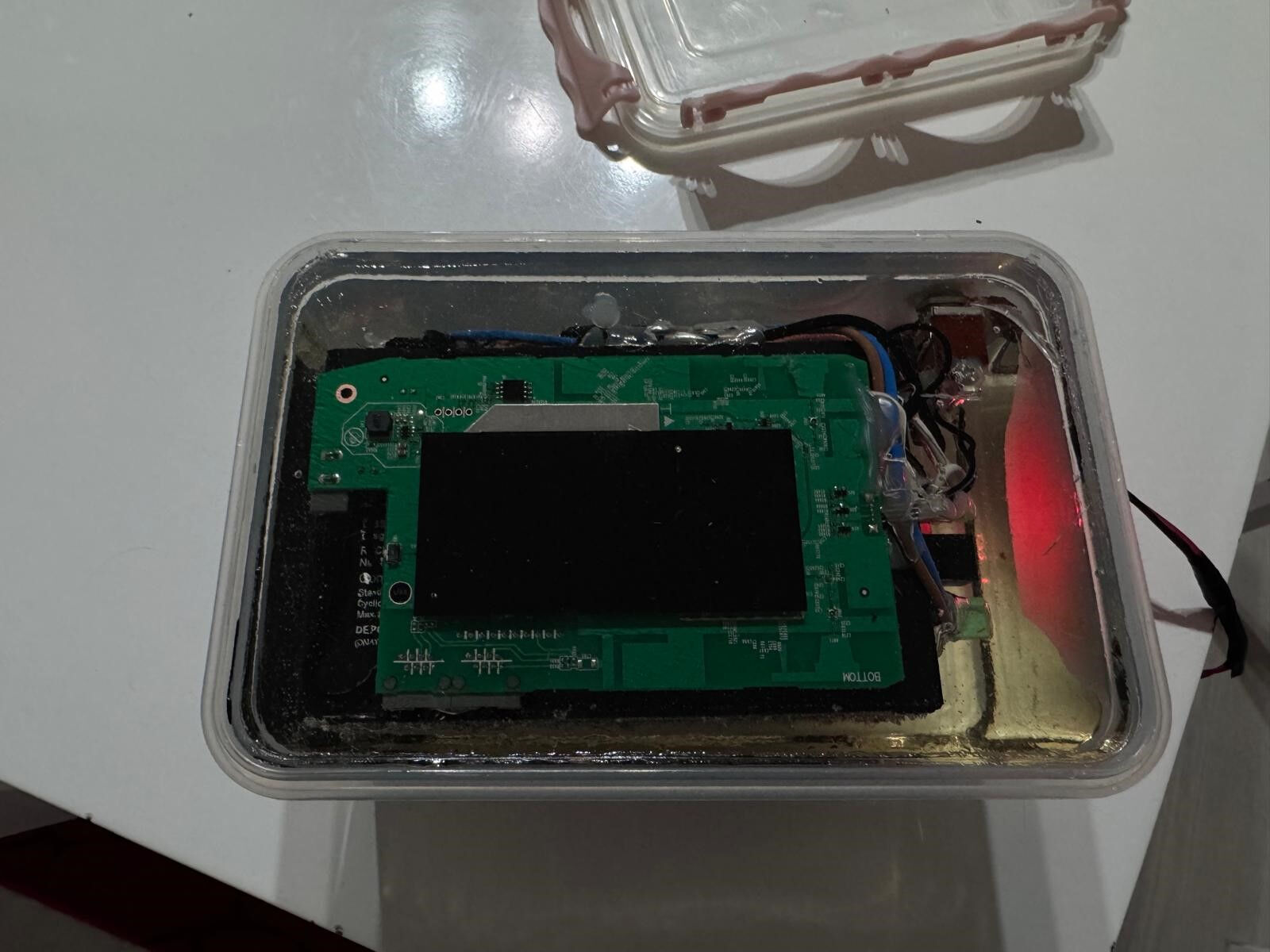 İnternet ve elektriksiz çalışıyor, 8-10 saniye kazandırıyor! 'Deprem kara kutusu'nu Türk bilim adamları geliştirdi - 2. Resim