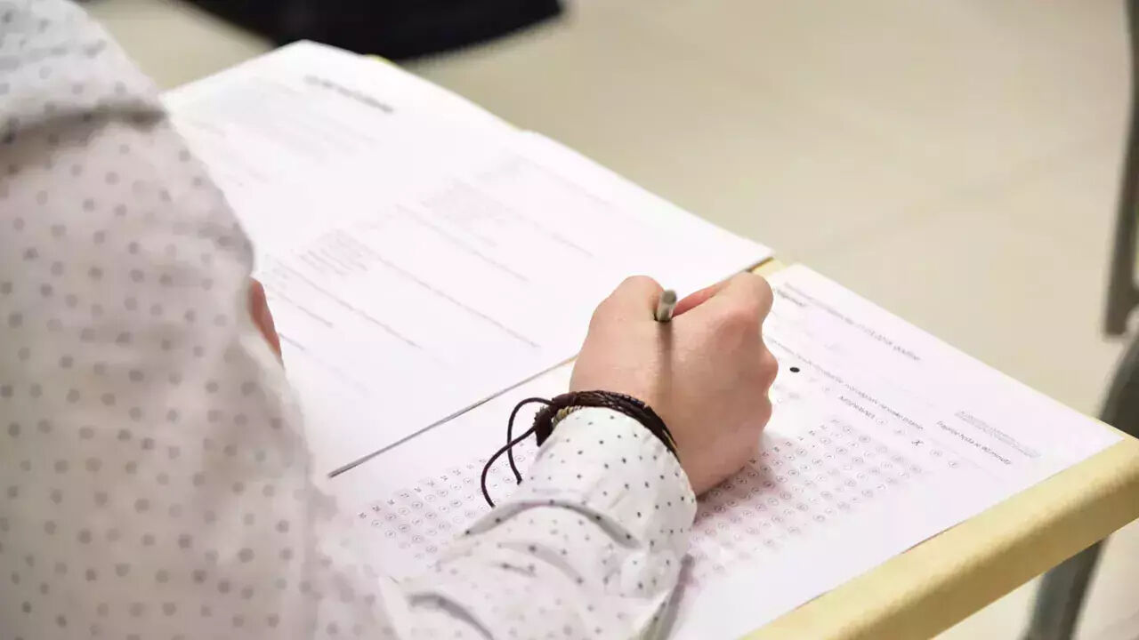 MEB ortak sınav takvimi ve konu dağılımı aralık 2023: Öğrenciler hazırlanıyor! MEB ortak sınav takvimi ve konu dağılımı aralık 2023: Öğrenciler hazırlanıyor! - 2. Resim