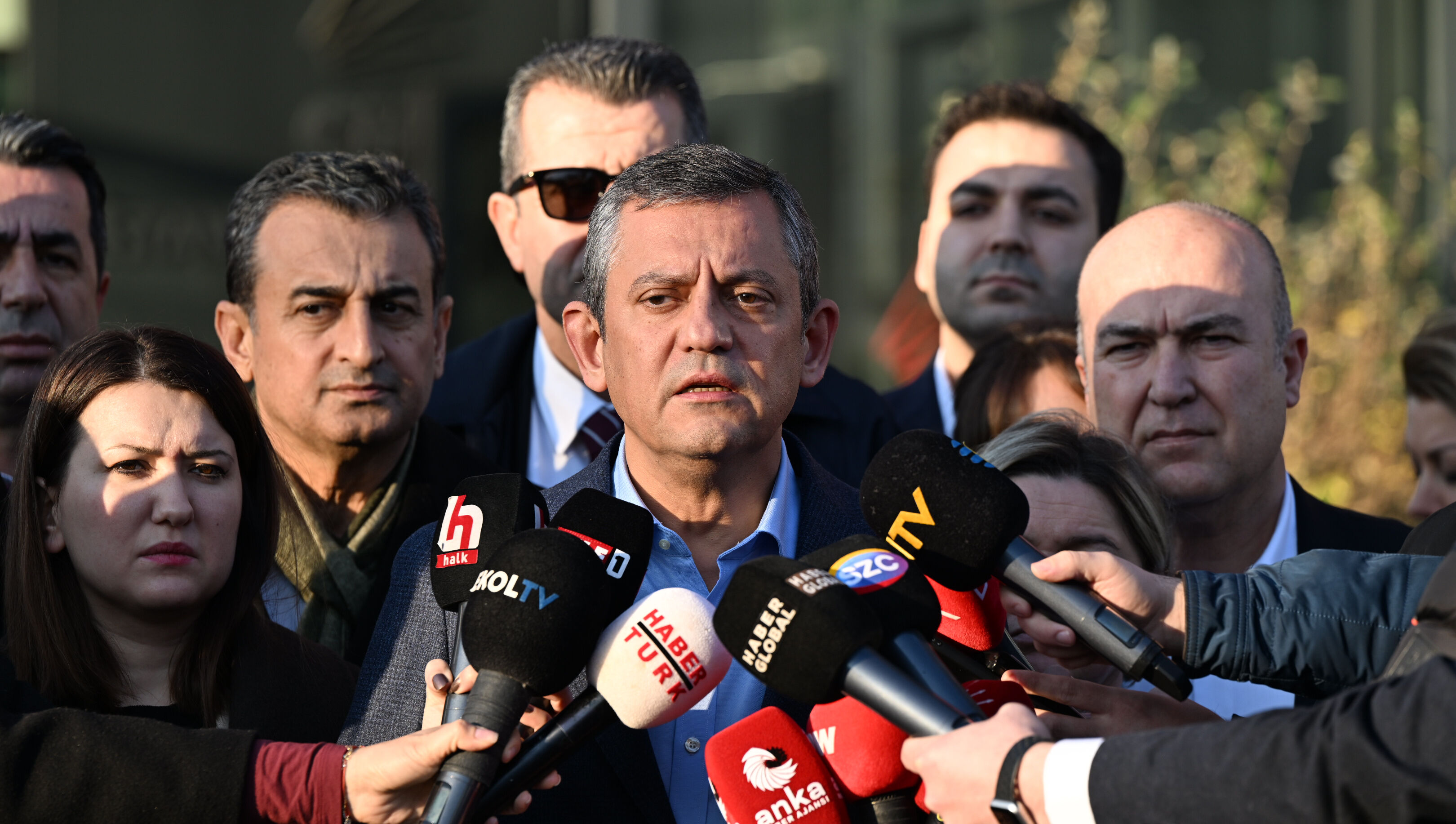 CHP'li belediye başkanı hapiste! 38 soru yöneltilen Akpolat üç maymunu oynadı - 1. Resim