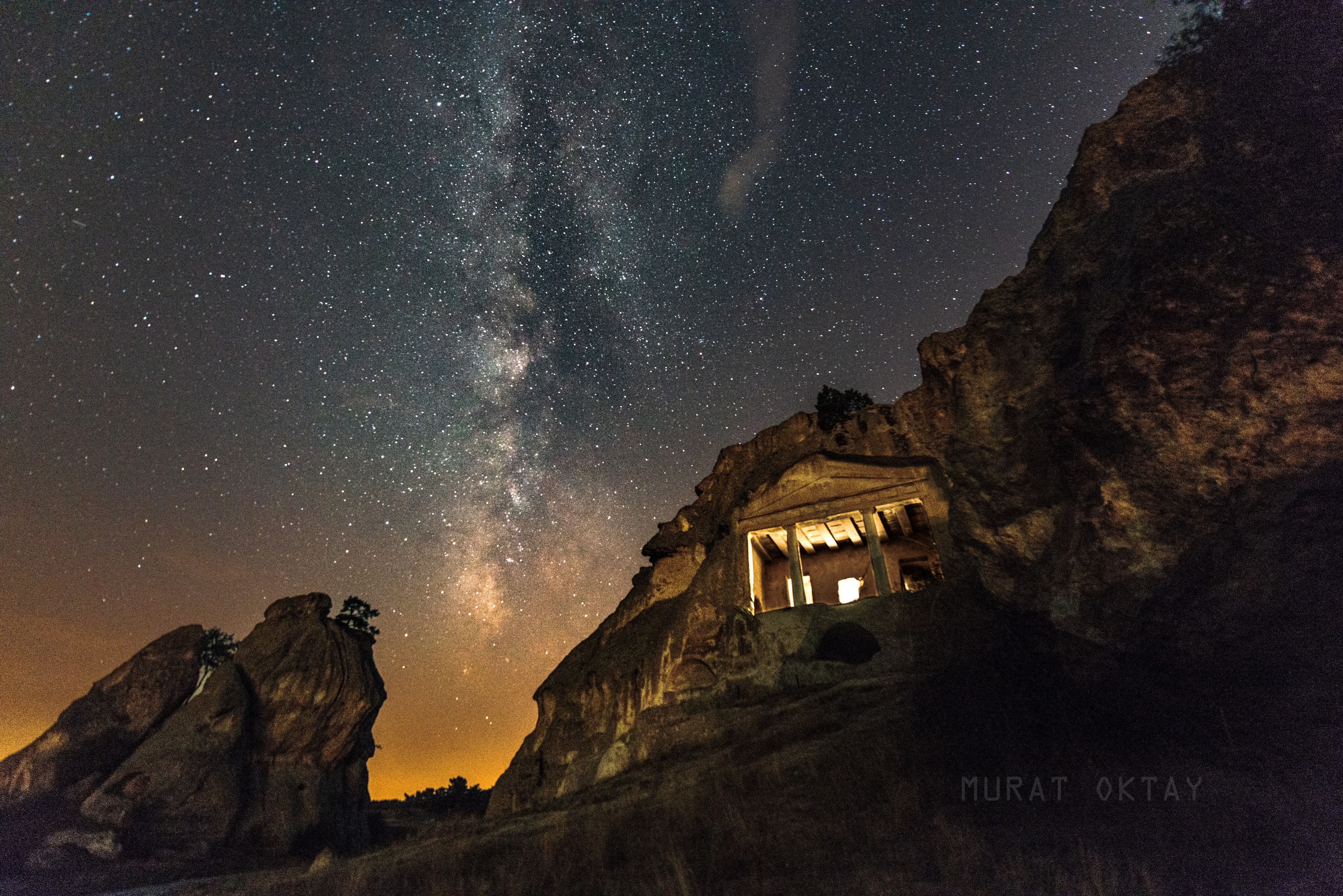 Samanyolu Galaksisi tarihi eserlerle görüntülendi... Gerdekkaya ve Yazılıkaya'nın arşivlik fotoğraflar oluştu - 3. Resim