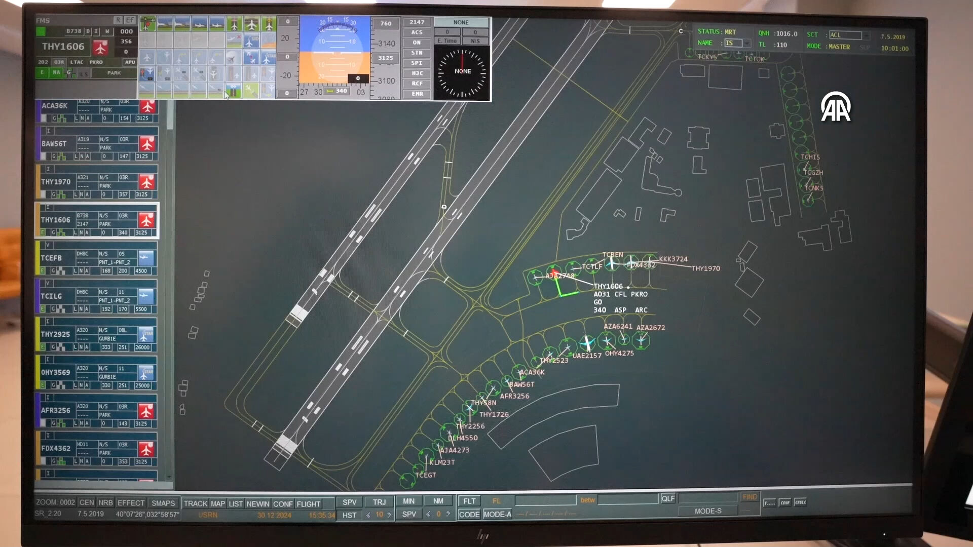 Avrupa'da bir ilk! Bakan Uraloğlu paylaştı: Yerli simülatör ile üçlü pist operasyonları başlıyor - 2. Resim