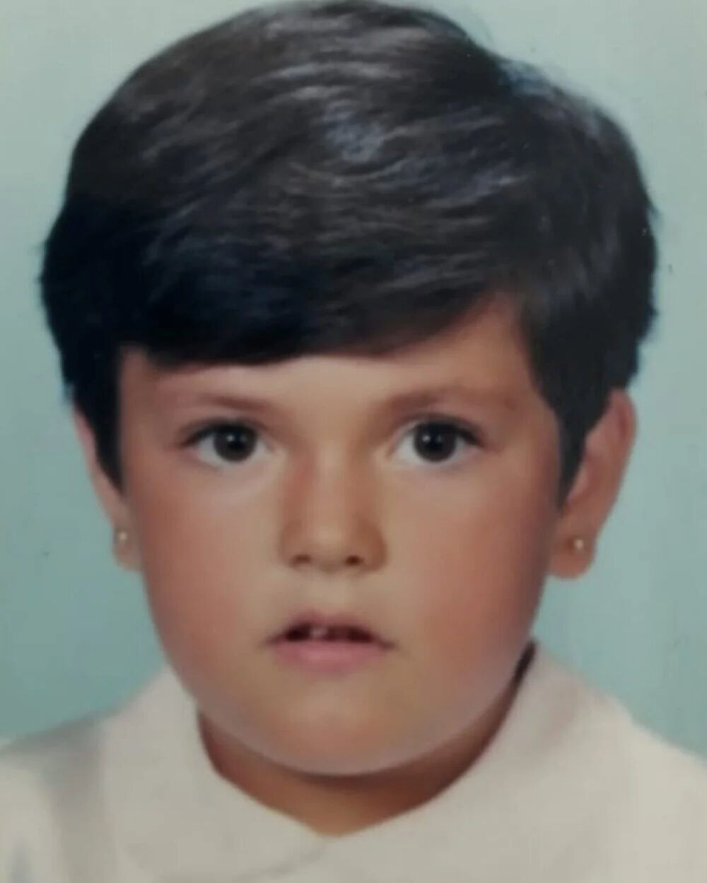 Bu çocukların her biri şimdi milyonlar kazanan ünlü! Takipçileri bile tanıyamadı: Görünce şaşıracaksınız Bu çocukların her biri şimdi milyonlar kazanan ünlü! Takipçileri bile tanıyamadı: Görünce şaşıracaksınız - 4. Resim