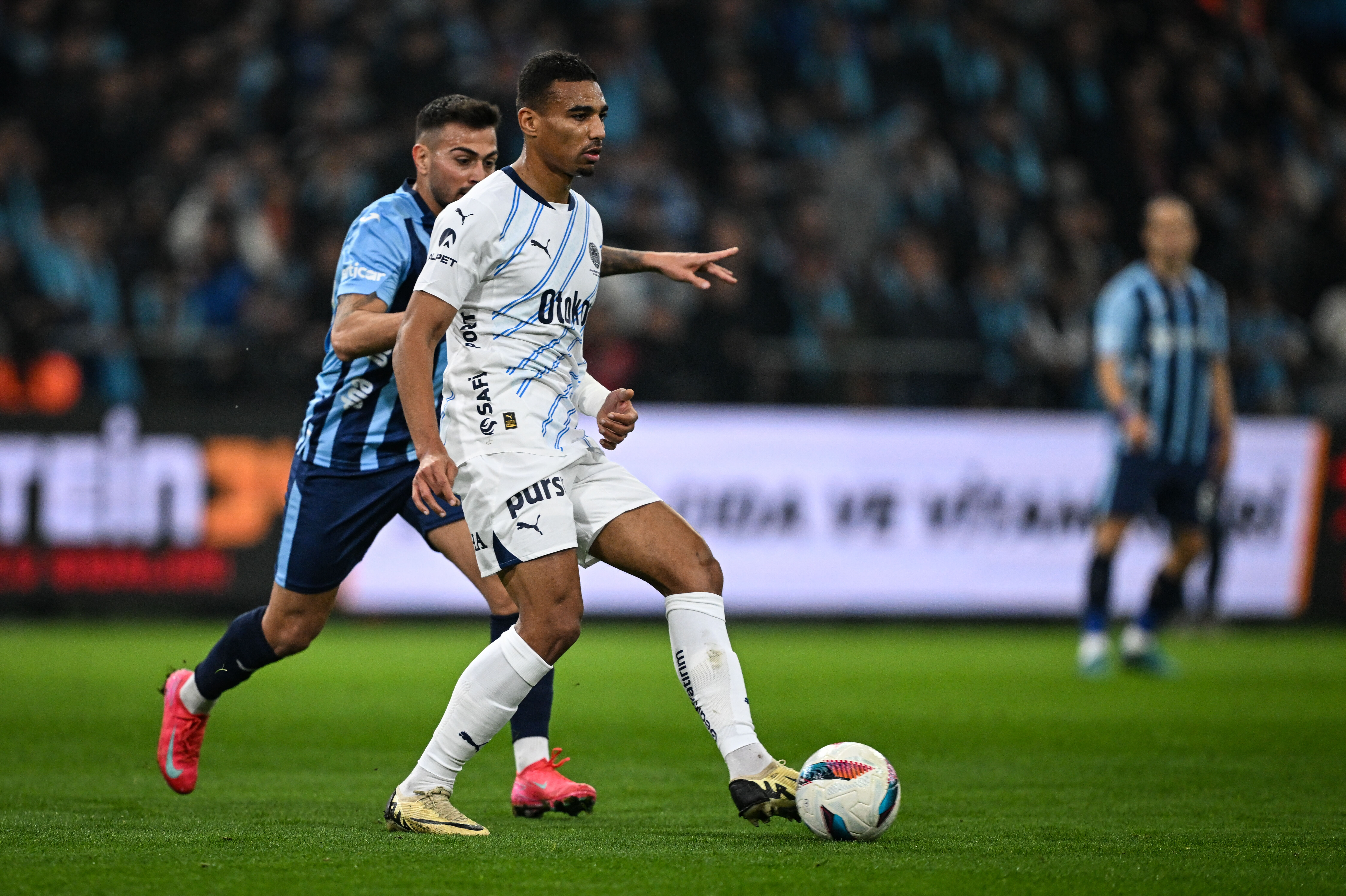 Fenerbahçe'den Galatasaray'a gönderme! - 2. Resim