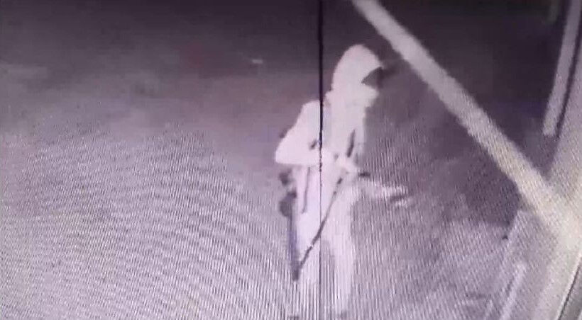 Gözüne kestirdiği evleri tüfekle soydu! Kadınların iç çamaşırlarını da çaldı - 1. Resim