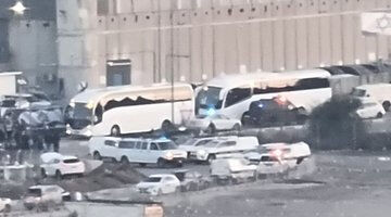 İsrail ile Hamas arasında ilk esir takası tamamlandı! 90 Filistinli özgürlüğüne kavuştu İsrail ile Hamas arasında ilk esir takası başlıyor! - 1. Resim