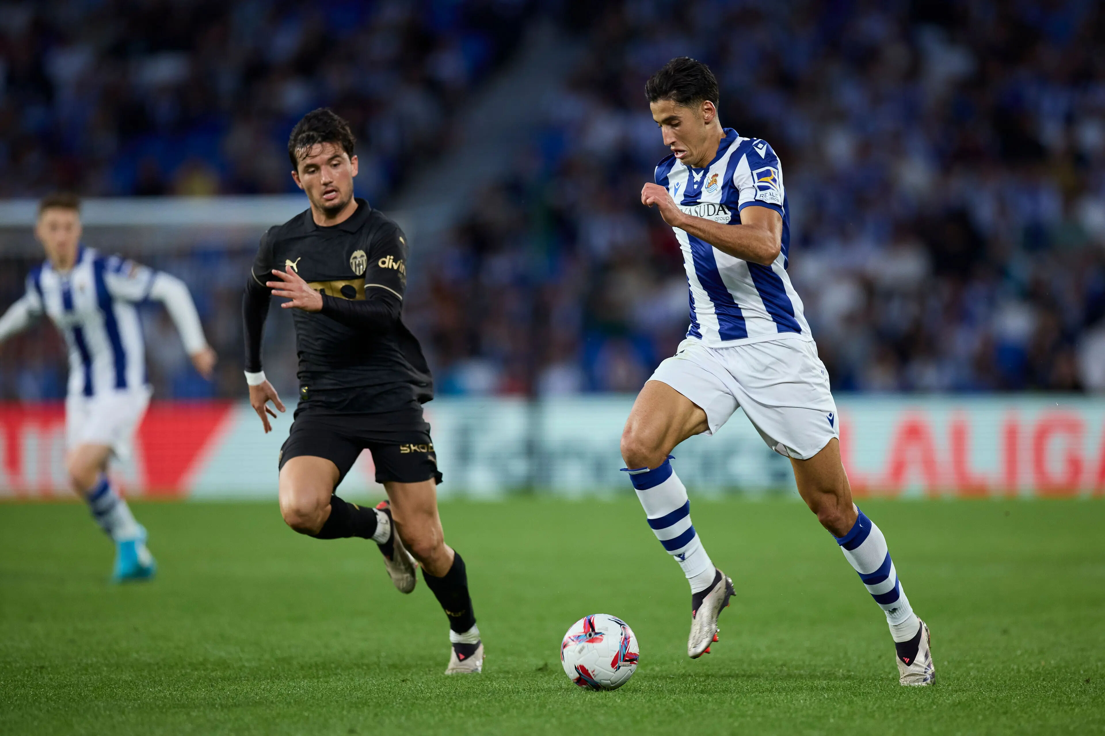 Valencia - Real Sociedad maçı hangi kanalda, saat kaçta, ne zaman? Muhtemel 11'ler belli oldu! Valencia - Real Sociedad maçı hangi kanalda, saat kaçta, ne zaman? Muhtemel 11'ler belli oldu! - 3. Resim