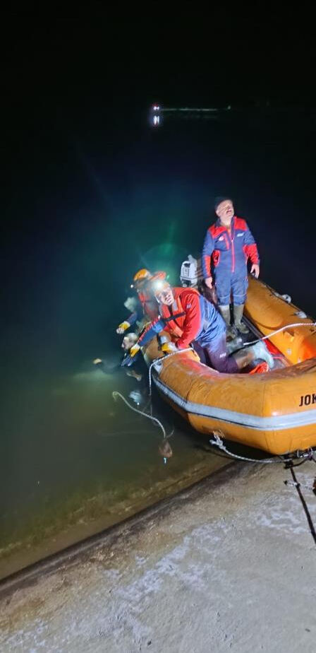 Afyonkarahisar’da acı olay! Arkadaşını kurtarmak isterken canından oldu - 1. Resim