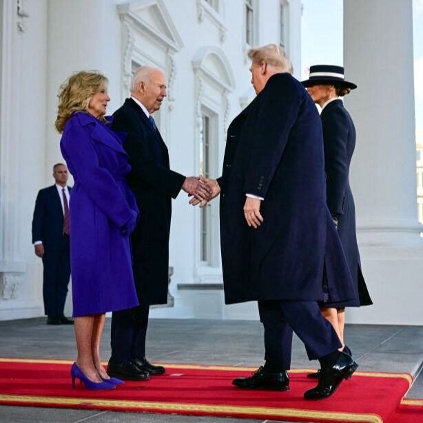 Beyaz Saray’da tarihi buluşma! Trump ve Biden bir araya geldi - 1. Resim