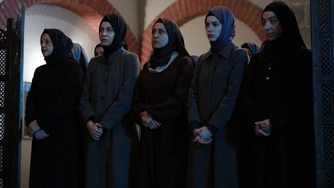 Bu akşam Kızıl Goncalar var mı, yeni bölüm ne zaman? Kızıl Goncalar 34. bölüm tarihi belli oldu! - 3. Resim