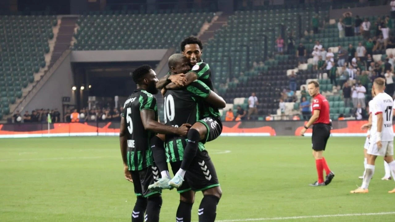 Gençlerbirliği - Kocaelispor maçı hangi kanalda, ne zaman, saat kaçta? Karşılaşmayı Adnan Deniz Kayatepe yönetecek! Gençlerbirliği - Kocaelispor maçı hangi kanalda, ne zaman, saat kaçta? Karşılaşmayı Adnan Deniz Kayatepe yönetecek! - 4. Resim