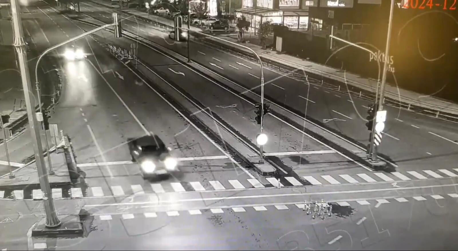 Hasta rolü yaparak hastaneye geldi, otoparktan araç çaldı - 1. Resim