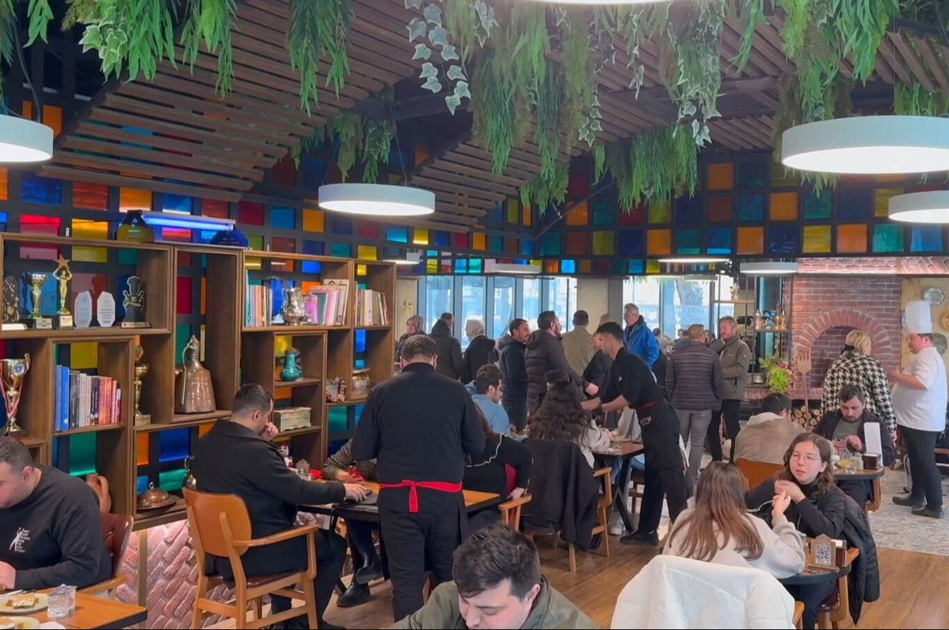 İnegöl'ün tescilli ürünü! 'Cerrah kuru fasulyesi' ıslatmaya gerek kalmadan pişiyor - 2. Resim