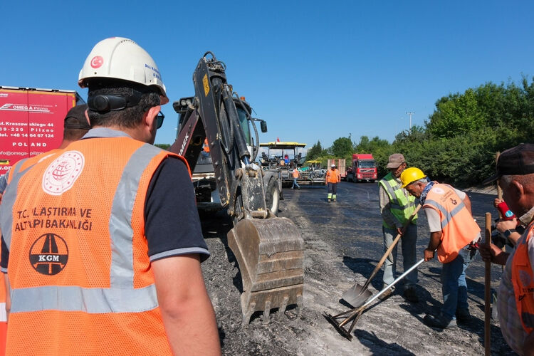 Karayolları açıktan personel alımı yapıyor! KGM personel alımı başvuru şartları nedir, nasıl, nereden başvuru yapılır? Karayolları açıktan personel alımı yapıyor! KGM personel alımı başvuru şartları nedir, nasıl, nereden başvuru yapılır? - 2. Resim