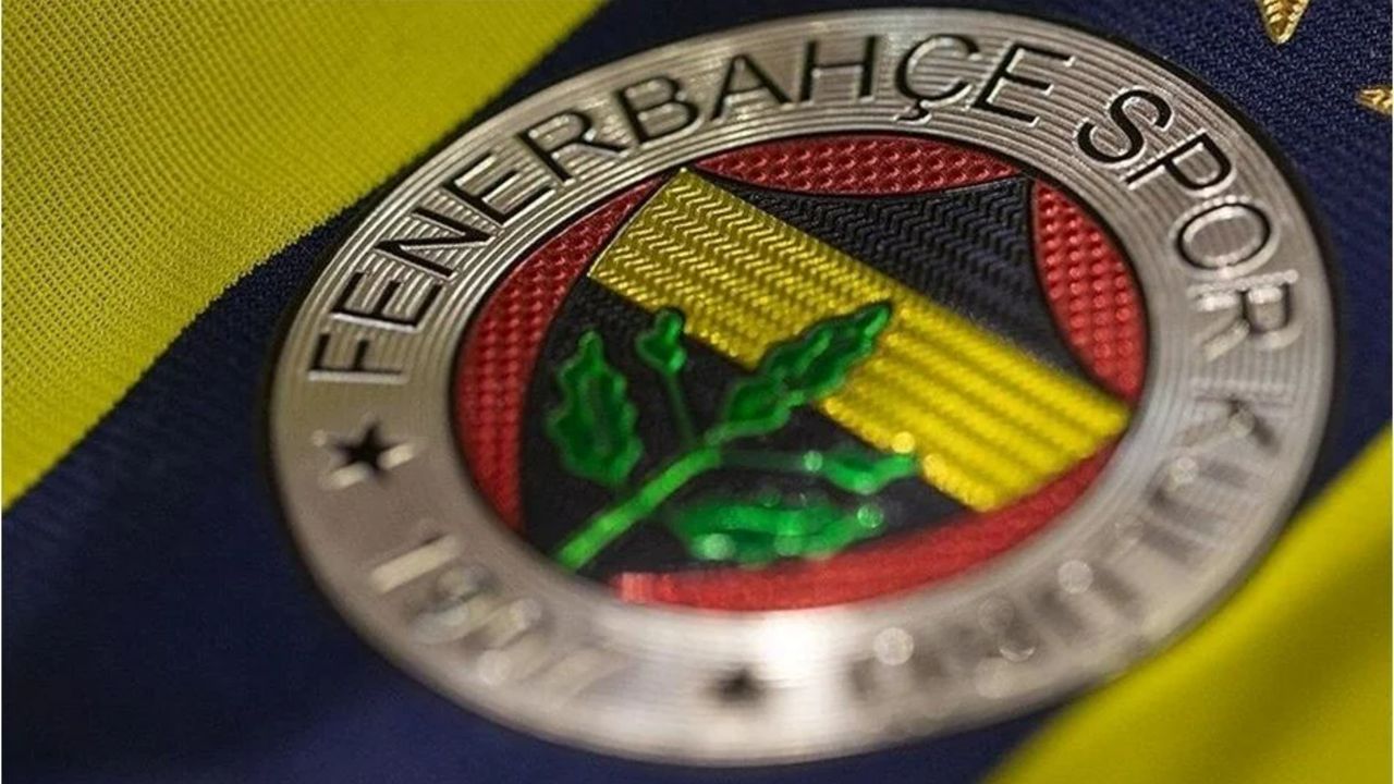 Fenerbahçe&#039;den o yıldız için resmi transfer açıklaması! &quot;Kendisi ve kulübüyle anlaşmaya varılmıştır&quot;