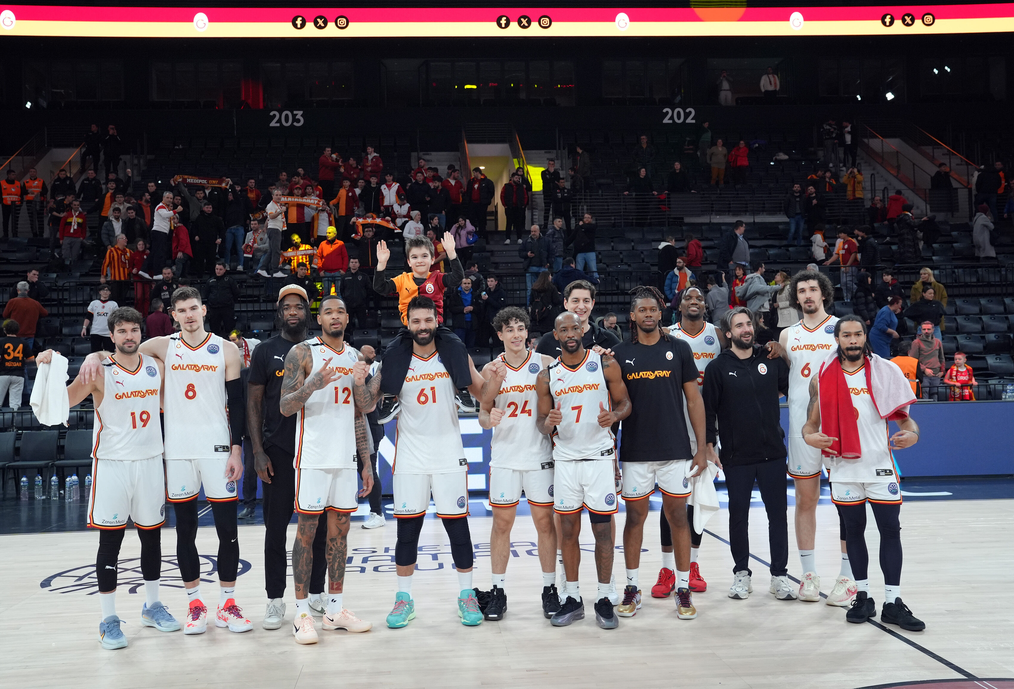 Galatasaray Avrupa'da turladı! - 1. Resim