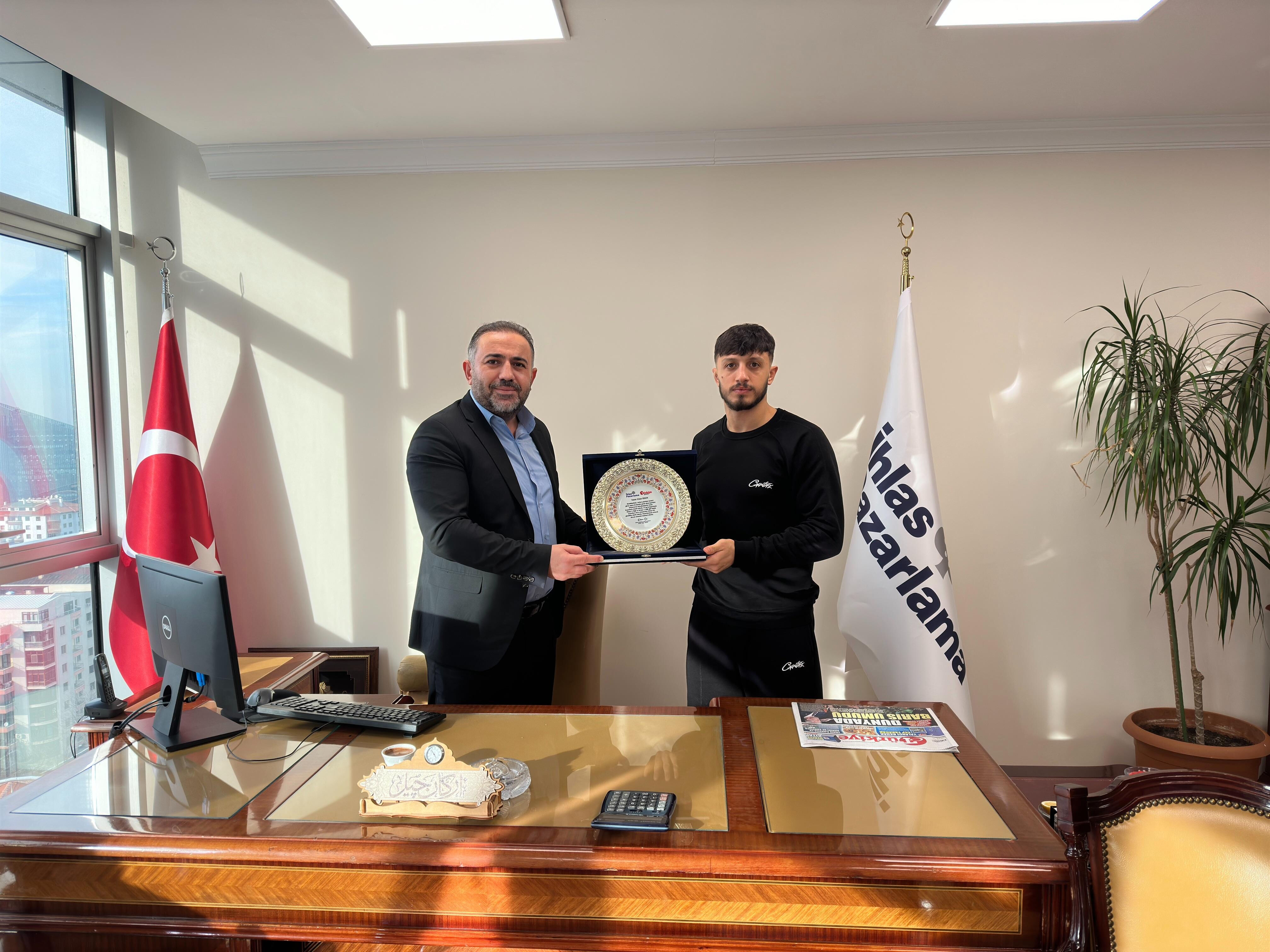 Milli Güreşçi Erkan Ergen, Ankara’da Şampiyonluk İçin Mücadele Edecek Milli Güreşçi Erkan Ergen, Ankara’da Şampiyonluk İçin Mücadele Edecek - 3. Resim