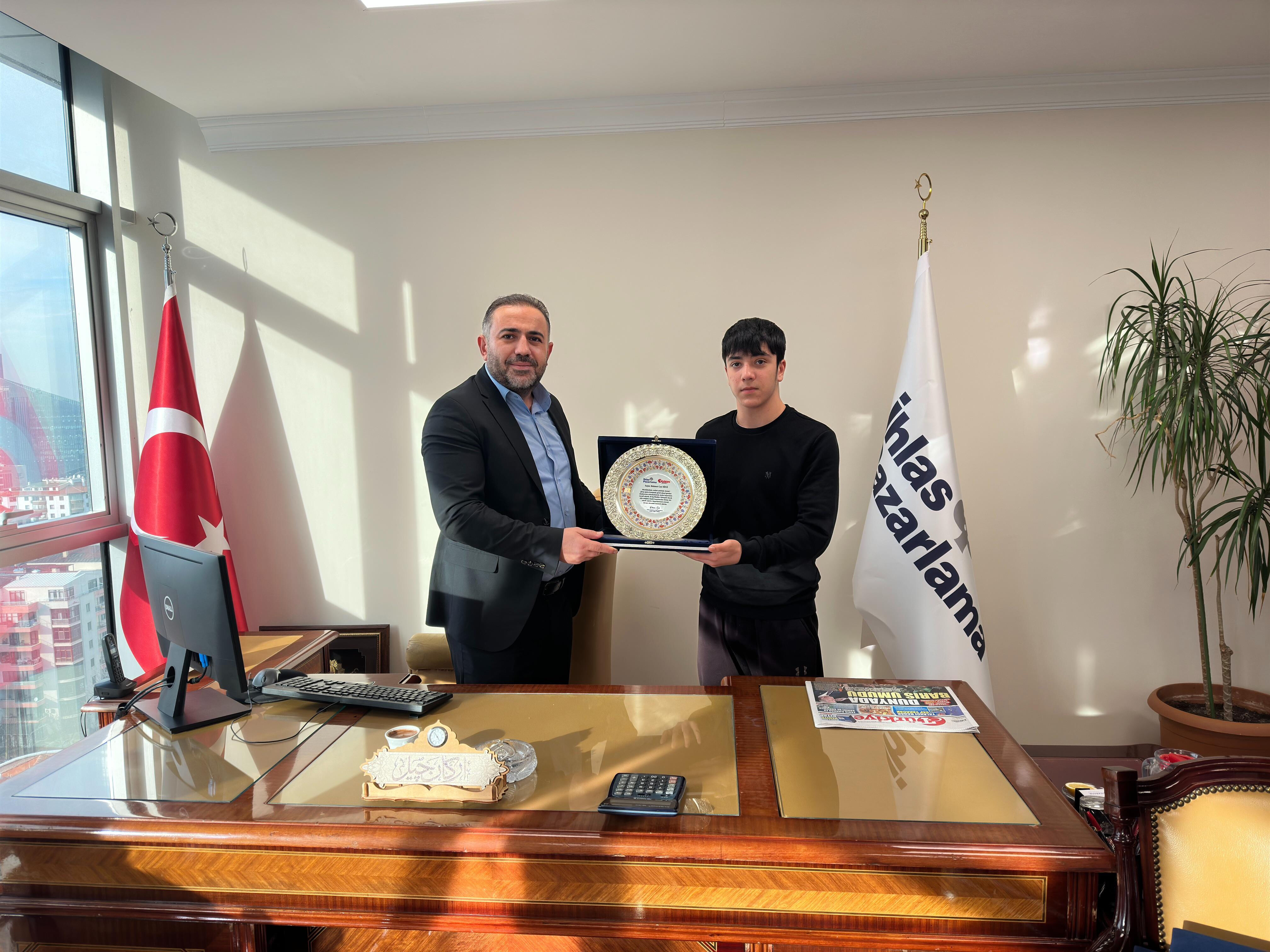 Milli Güreşçi Erkan Ergen, Ankara’da Şampiyonluk İçin Mücadele Edecek Milli Güreşçi Erkan Ergen, Ankara’da Şampiyonluk İçin Mücadele Edecek - 1. Resim