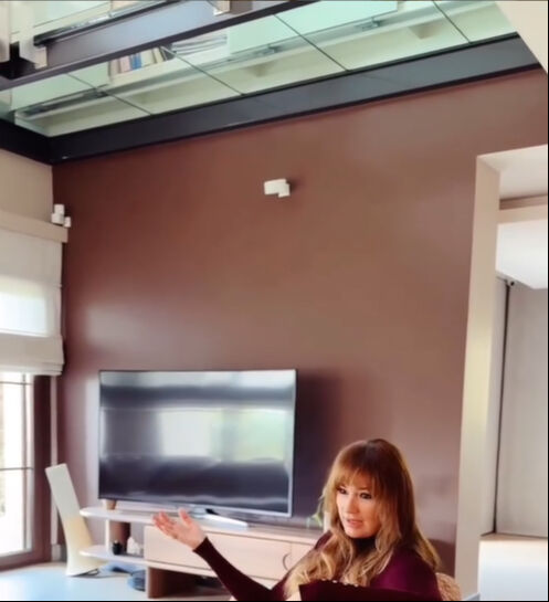 Pınar Altuğ'un lüks evini görenler inanamadı! Cam tavan detayı dikkat çekti Pınar Altuğ'un lüks evini görenler inanamadı! Cam tavan detayı dikkat çekti - 4. Resim