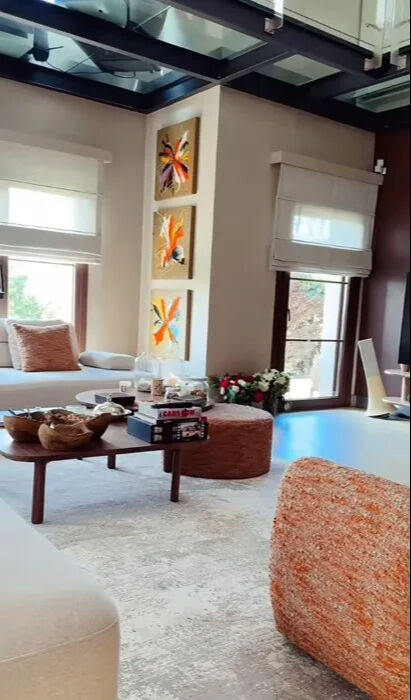 Pınar Altuğ'un lüks evini görenler inanamadı! Cam tavan detayı dikkat çekti Pınar Altuğ'un lüks evini görenler inanamadı! Cam tavan detayı dikkat çekti - 2. Resim