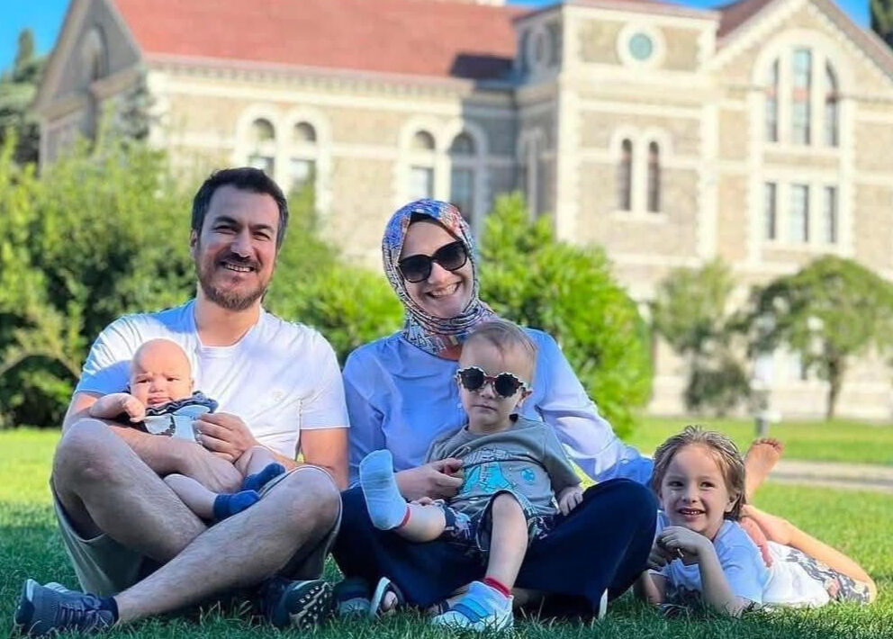 AK Partili Mehmet Güner'in ailesi de Kartalkaya yangınında can vermiş! Kızı Sena Gültekin, eşi ve çocukları... - 4. Resim