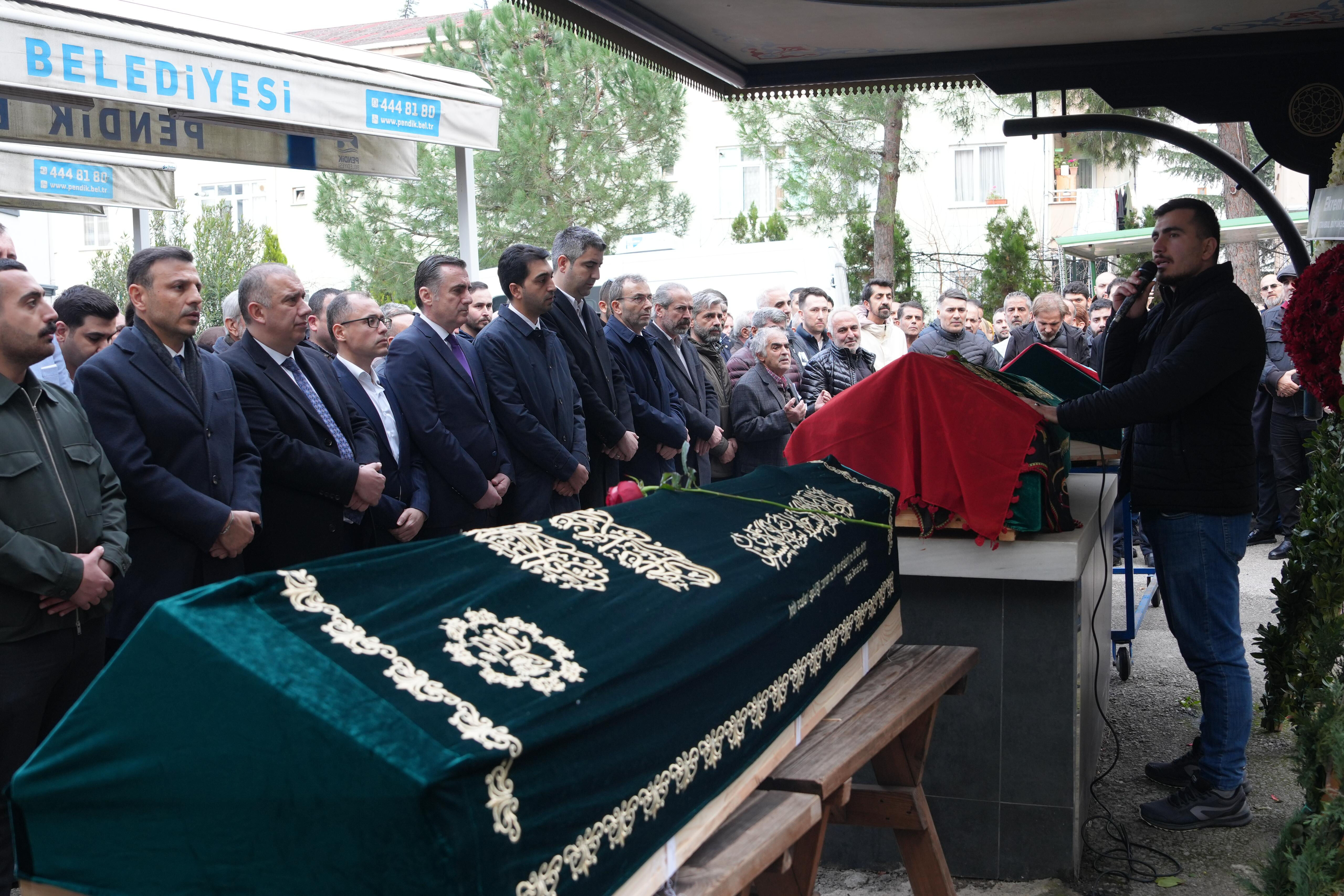 Bolu'daki faciada hayatını kaybedenlere son veda: Yürek dağlayan kareler... - 5. Resim