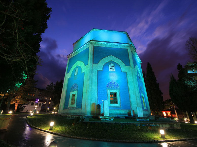 Bursa'da tarihi yerlere araba giremeyecek! Ulu Cami, Yeşil Türbe, Emir Sultan yayalaşma projesi - 1. Resim