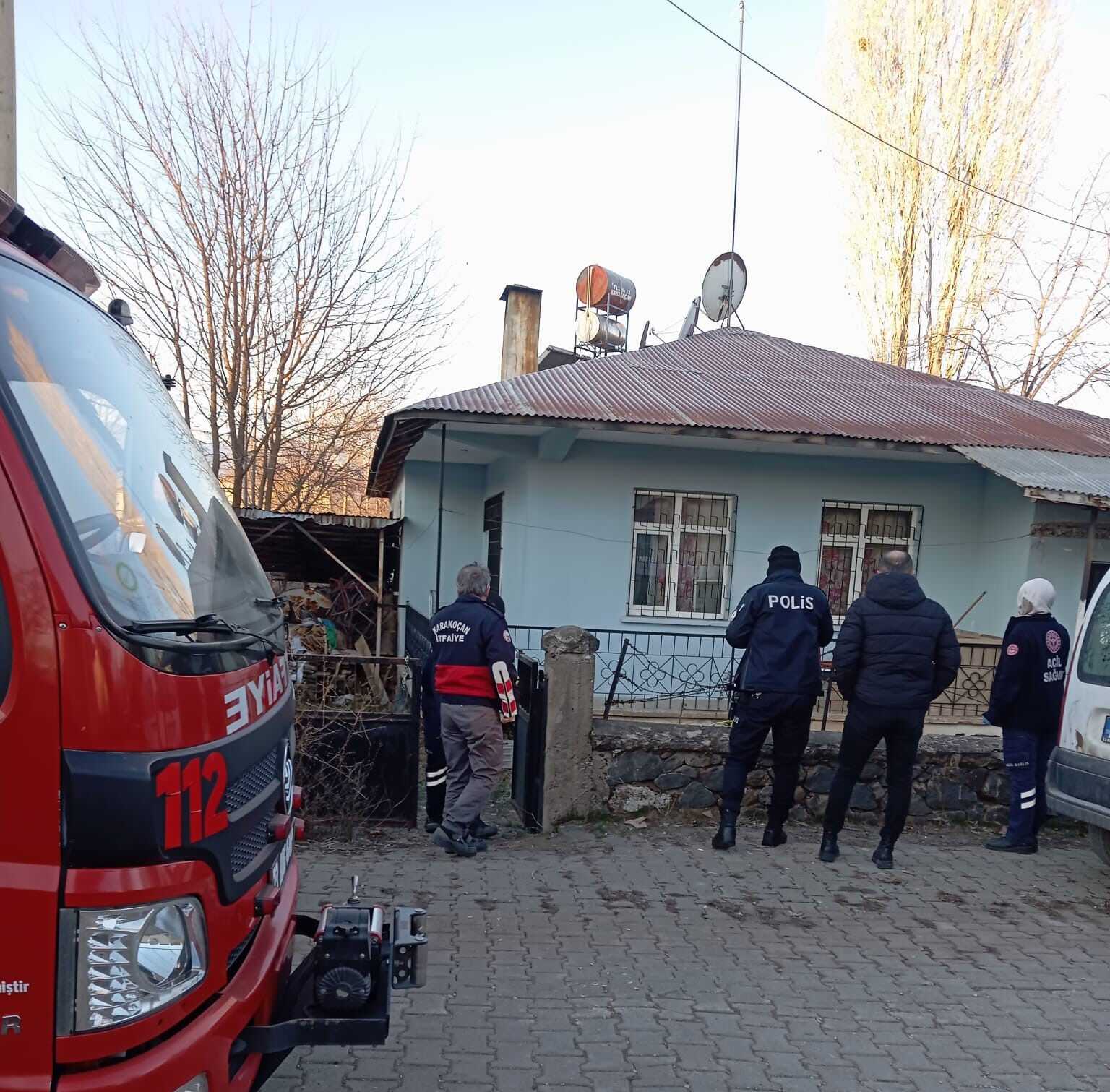 Elazığ, Ahmet Misrani Derin'in ölümünü konuşuyor! İntiharının nedenini mezar taşına yazdı Elazığ, Ahmet Misrani Derin'in ölümünü konuşuyor! İntiharının nedenini mezar taşına yazdı - 2. Resim