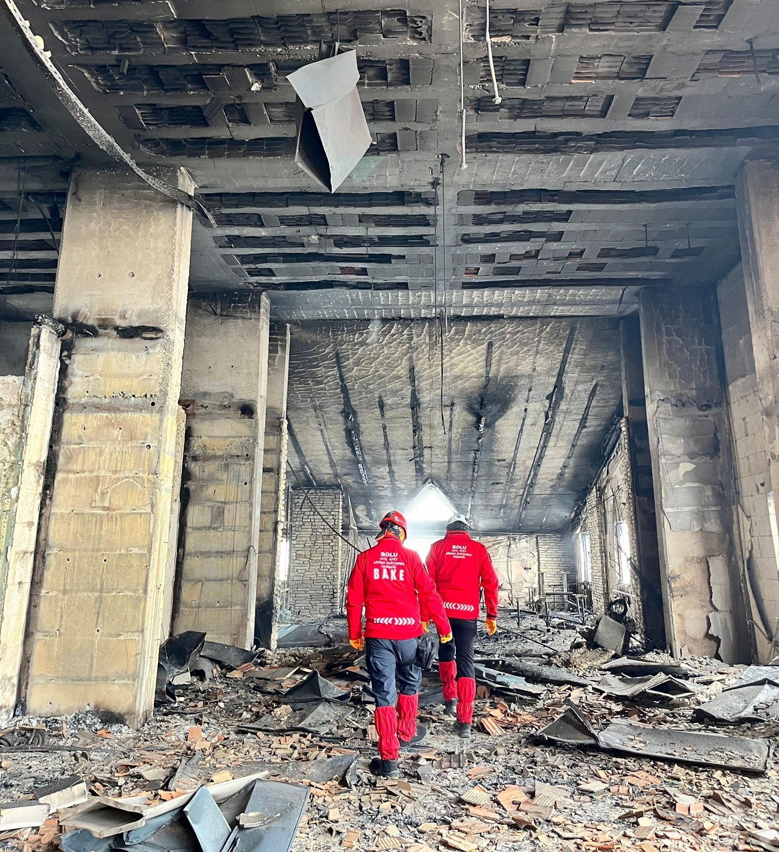 Grand Kartal Otel yangın denetimi kime ait? İş güvenliği uzmanı anlattı: Bolu Kartalkaya yangınının sorumlusu - 1. Resim