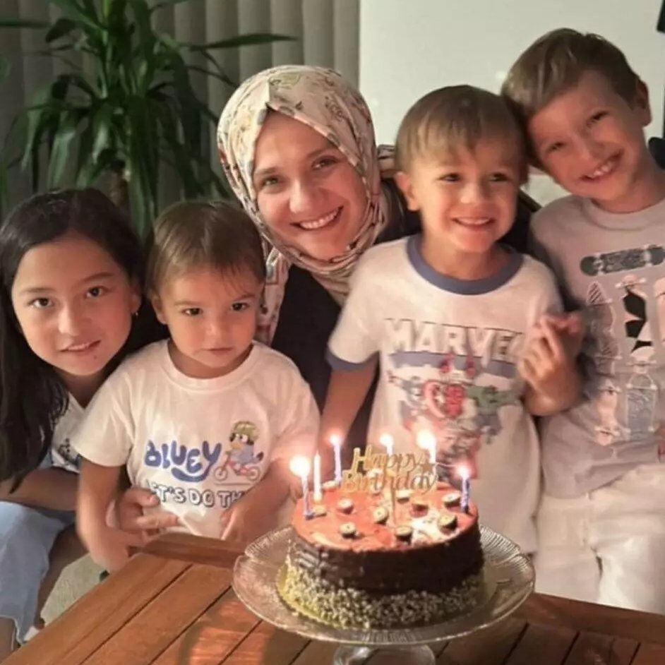 Gültekin ailesi kimdir? Bolu Kartalkaya yangınında 14 aile üyesi hayatını kaybetti Gültekin ailesi kimdir? Bolu Kartalkaya yangınında 14 aile üyesi hayatını kaybetti - 1. Resim