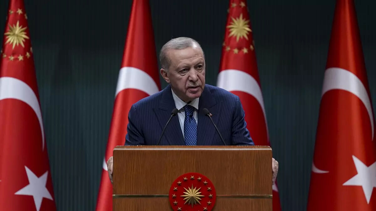 Milli yas ne zaman bitiyor? Cumhurbaşkanı Erdoğan Bolu'daki yangın faciası nedeniyle milli yas ilan edildiğini açıkladı Milli yas ne zaman bitiyor? Cumhurbaşkanı Erdoğan Bolu'daki yangın faciası nedeniyle milli yas ilan edildiğini açıkladı - 1. Resim