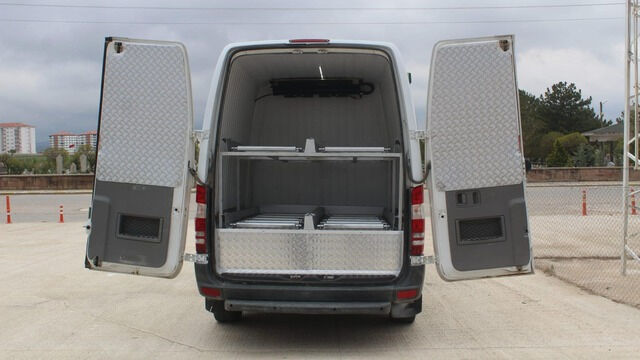 Yangın fırsatçıları! Cenaze nakil aracı için 100 bin TL istediler - 1. Resim