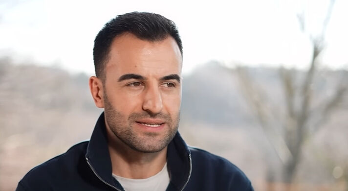 Yemekteyiz Olgun Çamlı kimdir? Zuhal Topal'la Yemekteyiz 3. gün yarışmacısı Yemekteyiz Olgun Çamlı kimdir? Zuhal Topal'la Yemekteyiz 3. gün yarışmacısı - 1. Resim