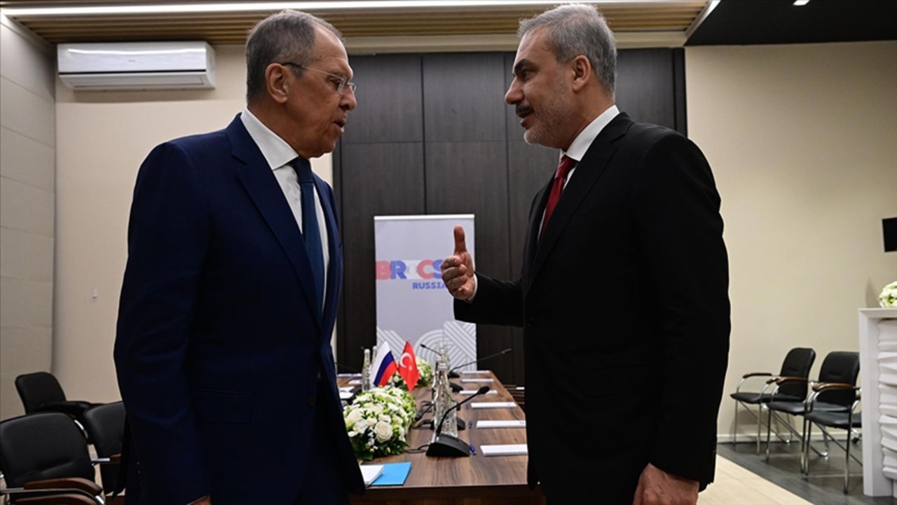 Bakan Fidan Rus mevkidaşı Lavrov ile Suriye&#039;deki terör meselesini görüştü