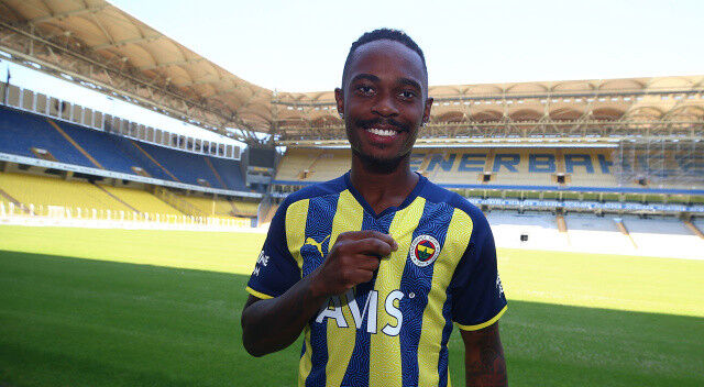 Resmi olarak duyuruldu! Fenerbahçe, Lincoln Henrique'yi Hull City'ye kiraladı Resmi olarak duyuruldu! Fenerbahçe, Lincoln Henrique'yi Hull City'ye kiraladı - 1. Resim