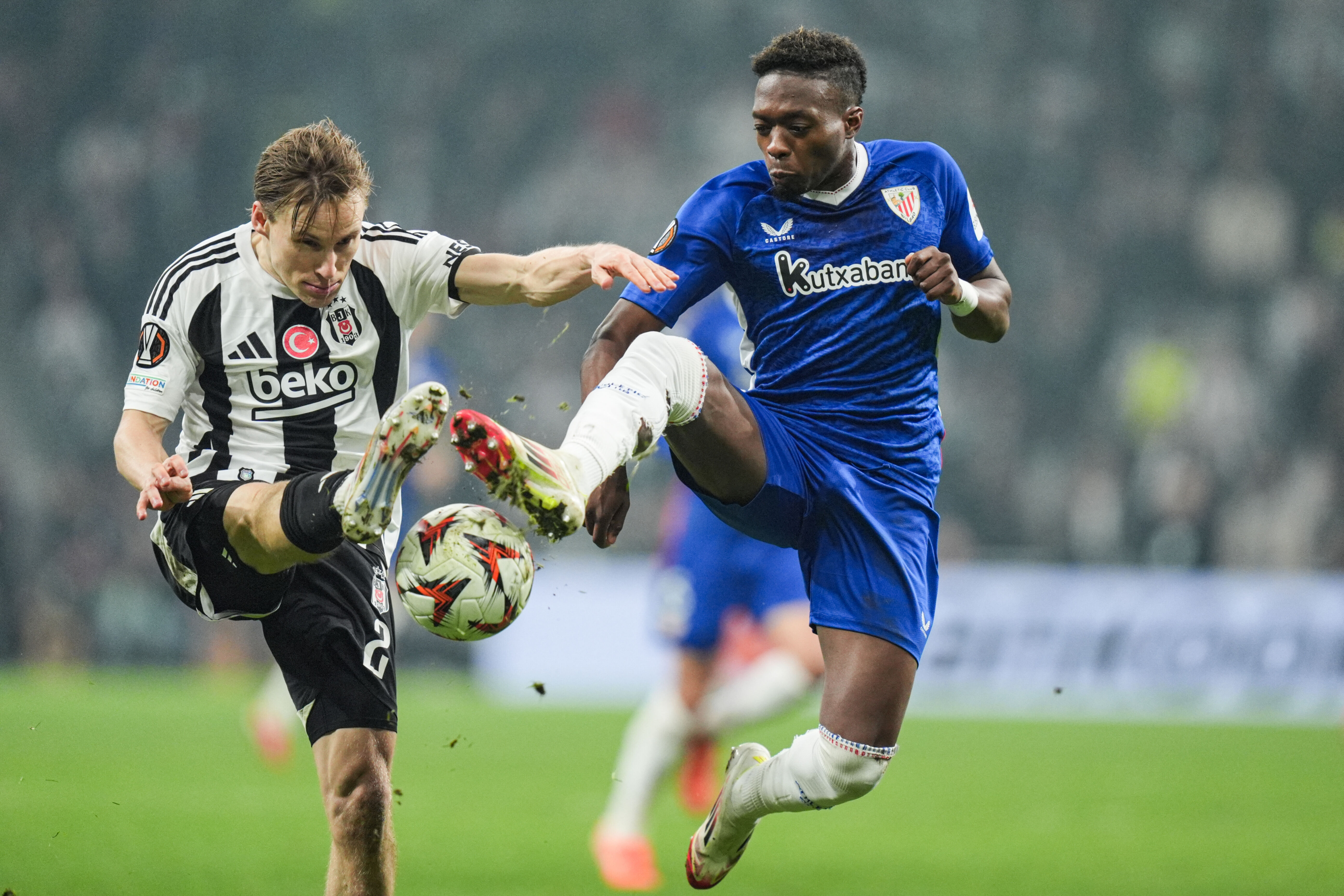 Spor yazarları Beşiktaş - Athletic Bilbao maçını değerlendirdi: Siyah ile beyaz kadar farklı - 4. Resim