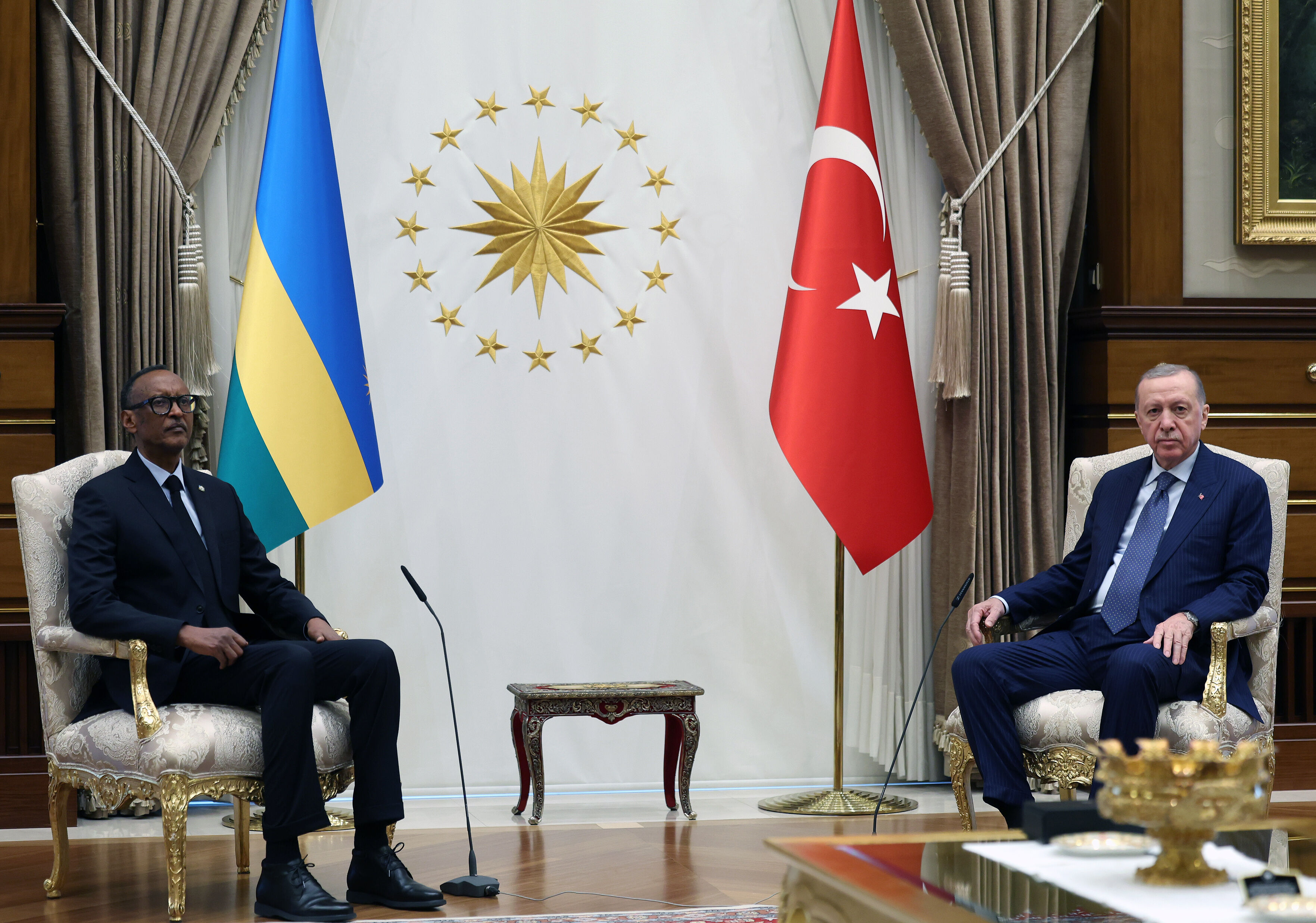 Türkiye Afrika'da bir kez daha barış için devrede! Erdoğan 