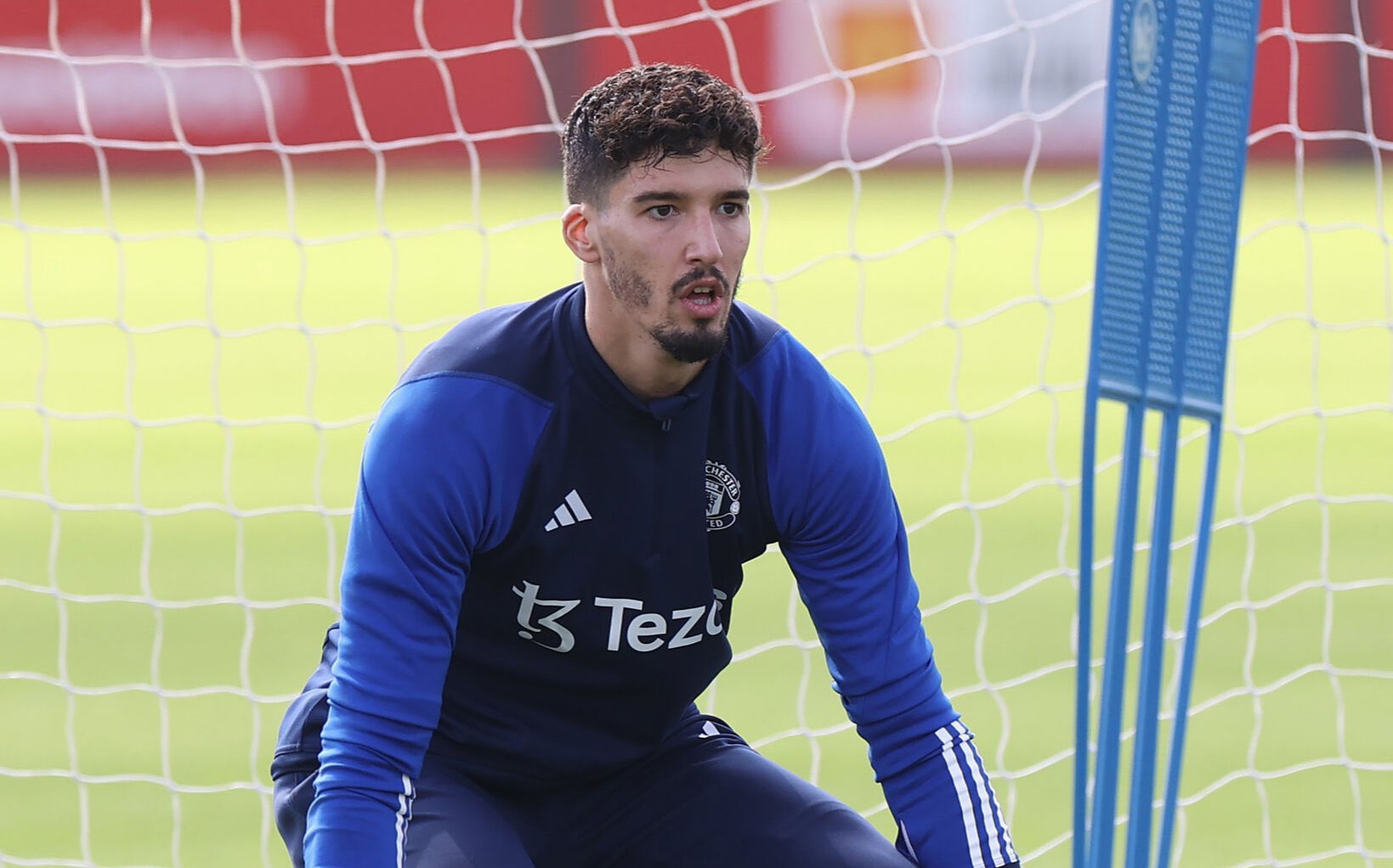 Altay Bayındır kalesini Rıdvan Yılmaz'a kapattı! Türk futbolunun unutulmaz gecesi Altay Bayındır kalesini Rıdvan Yılmaz'a kapattı! Türk futbolunun unutulmaz gecesi - 3. Resim