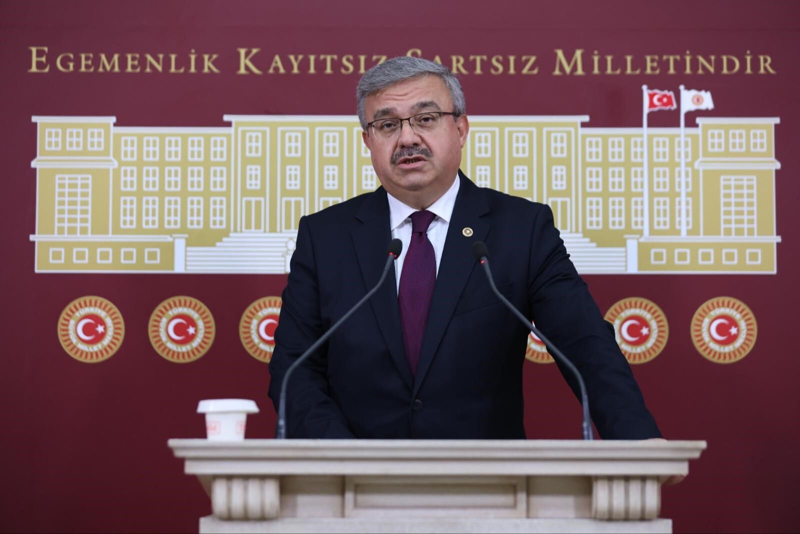 Cami CHP’li Köksal'ın cami yerleşkesindeki propagandasına tepkiler sürüyor - 1. Resim