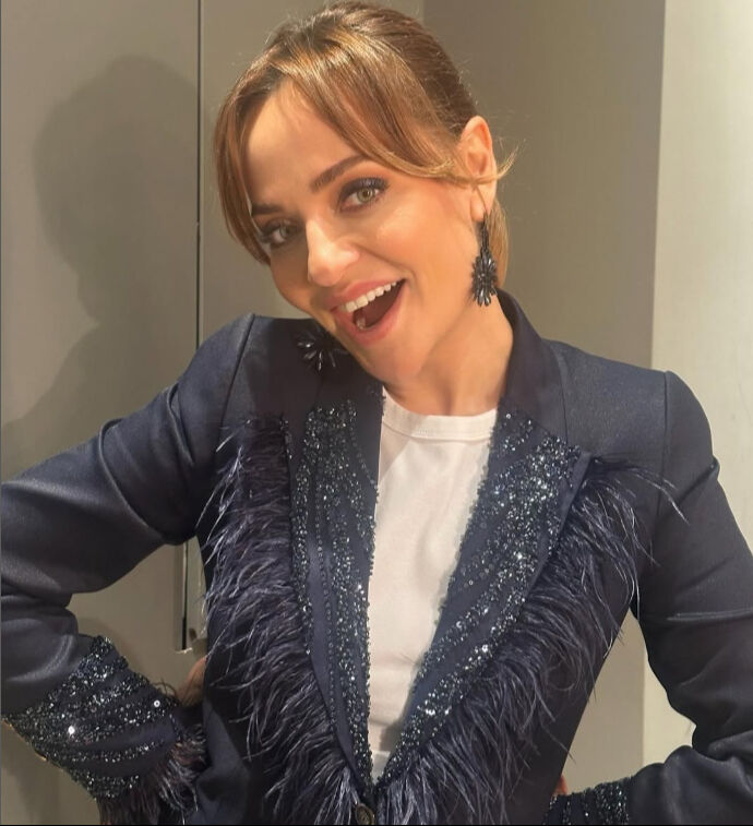 Didem Balçın neden hastaneye kaldırıldı? Ünlü oyuncunun sağlık durumu merak ediliyor - 1. Resim