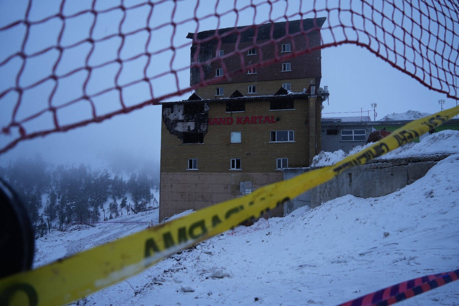 Grand Kartal Oteli'nin eski çalışanından şoke eden açıklama! Skandallar bir tane değilmiş... Grand Kartal Oteli'nin eski çalışanından şoke eden açıklama! Skandallar bir tane değilmiş... - 2. Resim