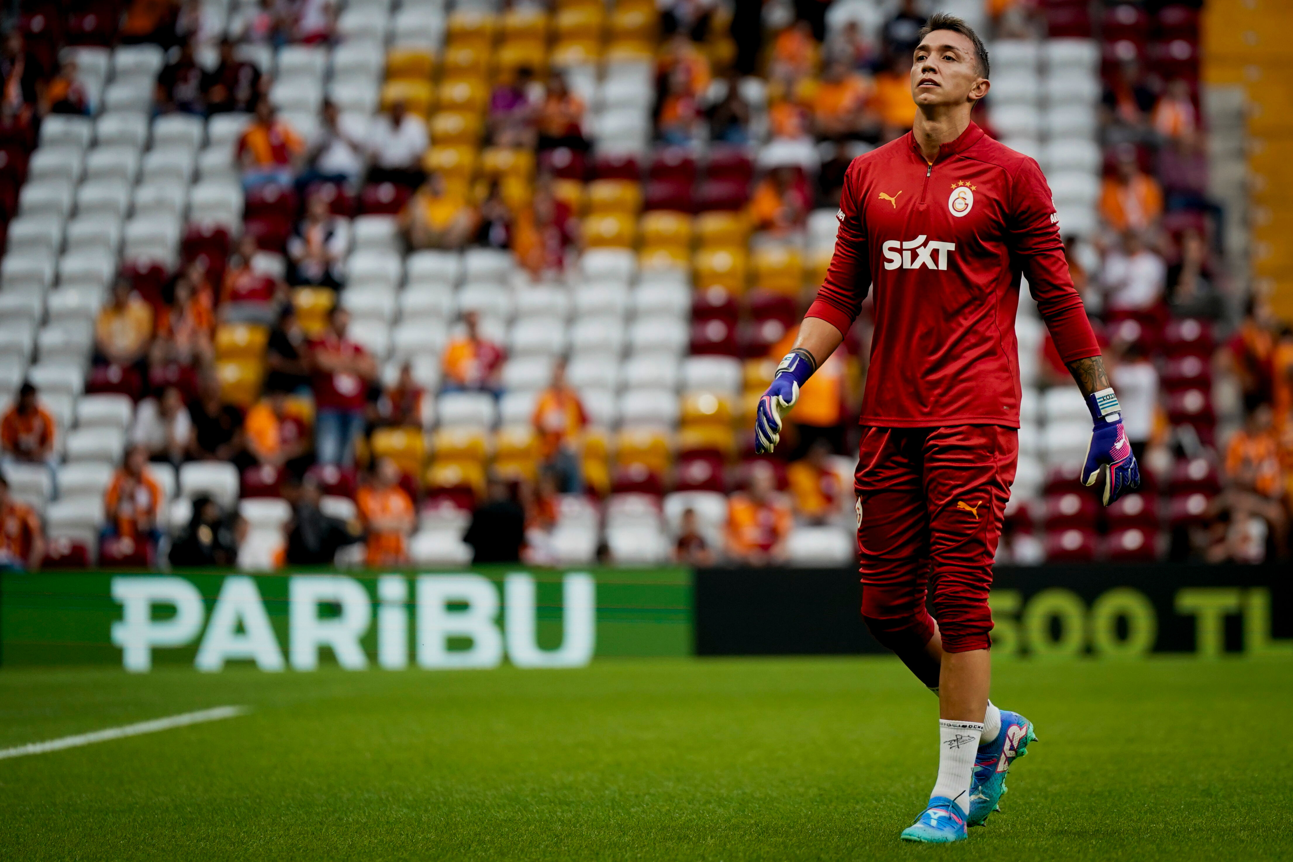 Ligde 428 maçta oynadı! Fernando Muslera rekor için sahada - 1. Resim