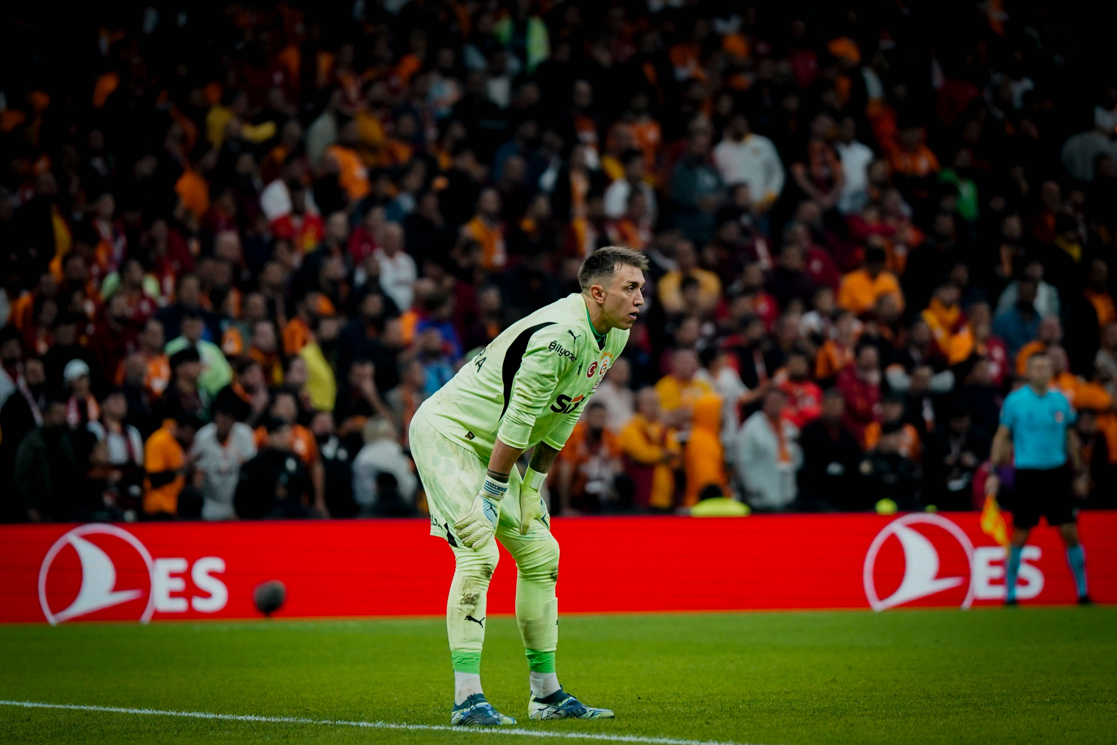 Ligde 428 maçta oynadı! Fernando Muslera rekor için sahada - 3. Resim