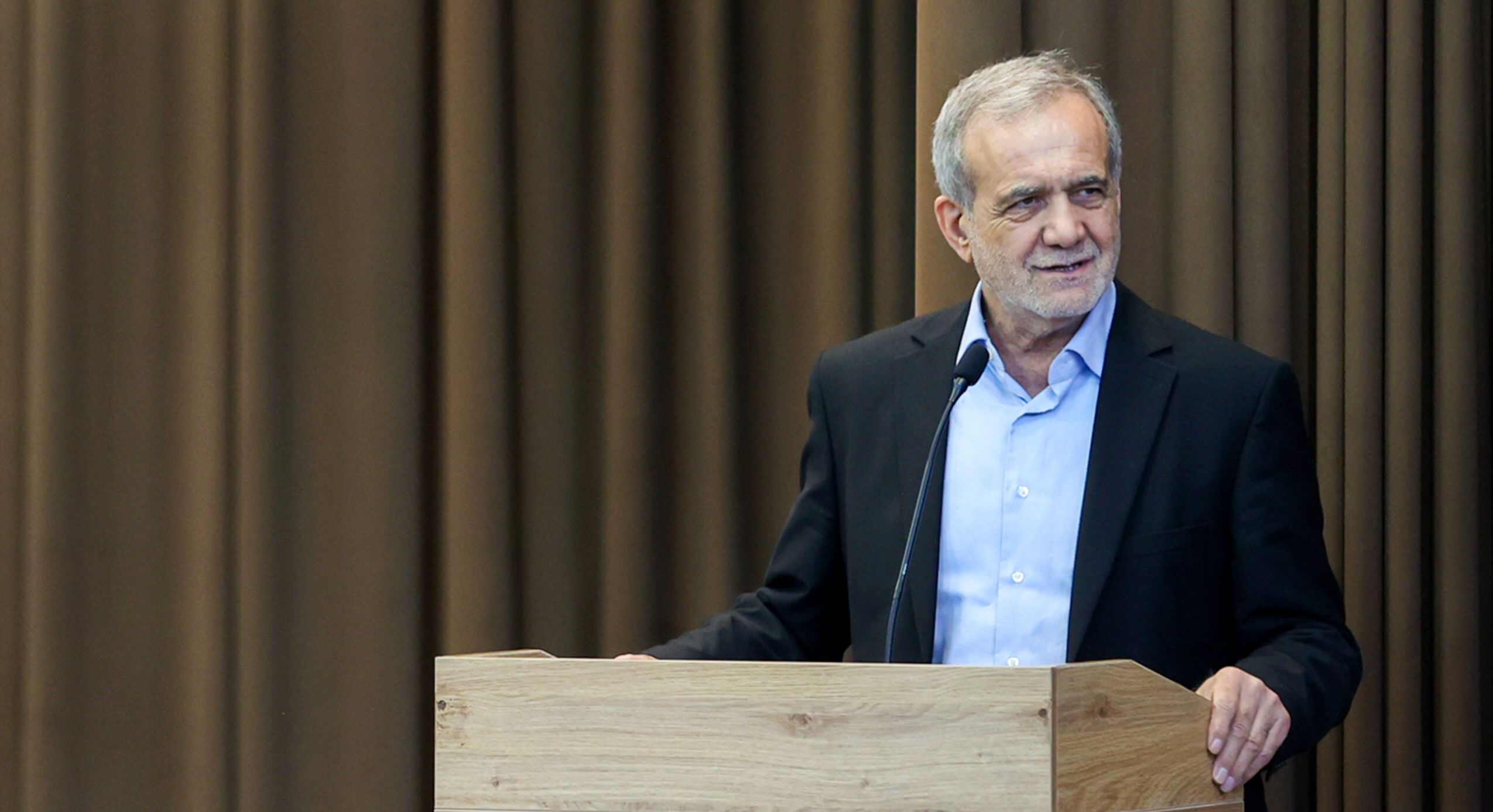 Pezeşkiyan'dan dikkat çeken sözler! Türkçe atasözü ile mesaj verdi - 1. Resim