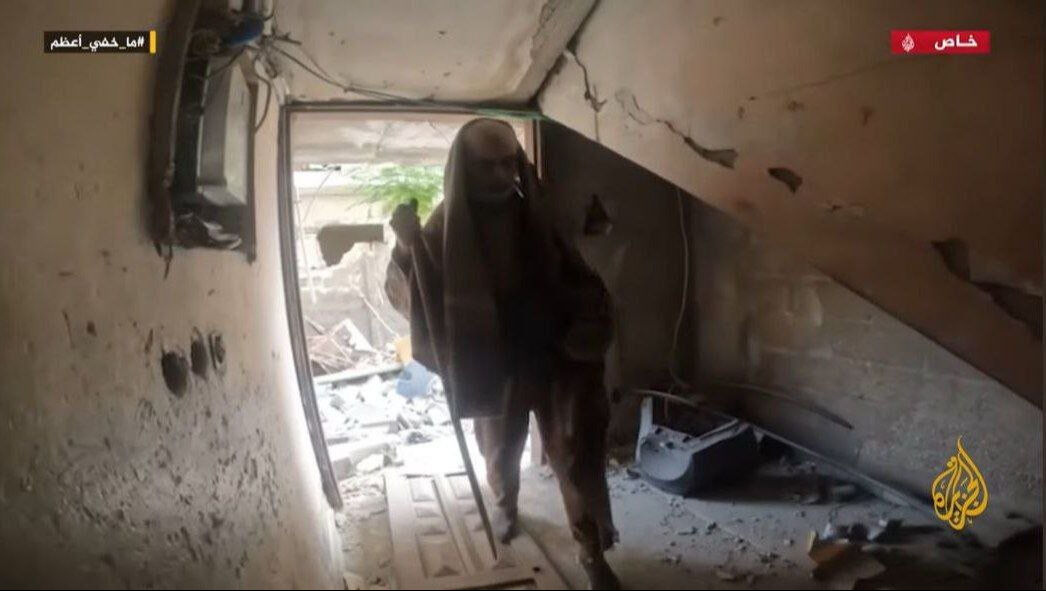 Savaşı kabinde böyle yönetti! Hamas lideri Yahya Sinvar'ın son görüntüleri ortaya çıktı - 3. Resim