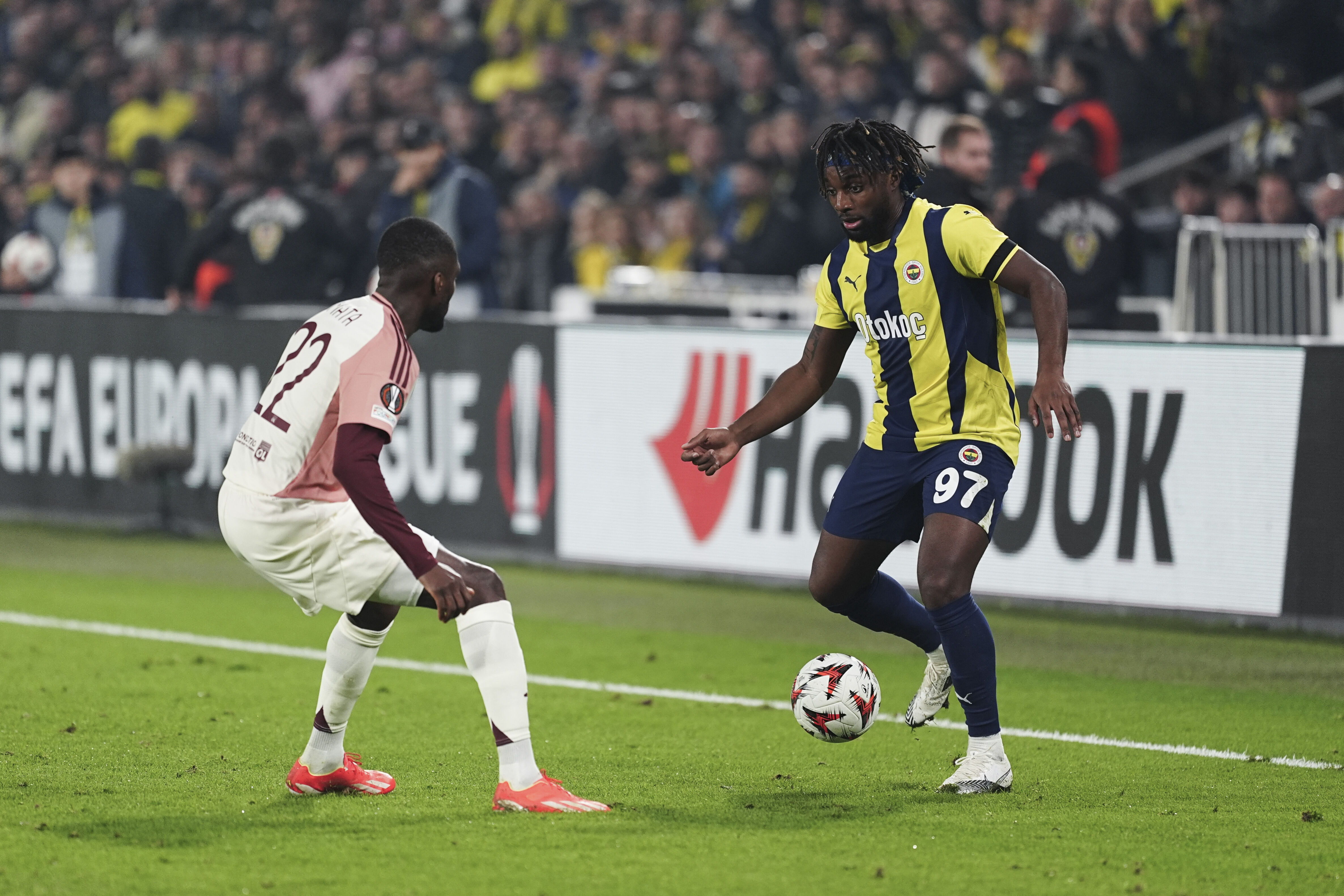 Spor yazarları Fenerbahçe - Lyon maçını kaleme aldı! Yazarlar neler dedi? - 2. Resim