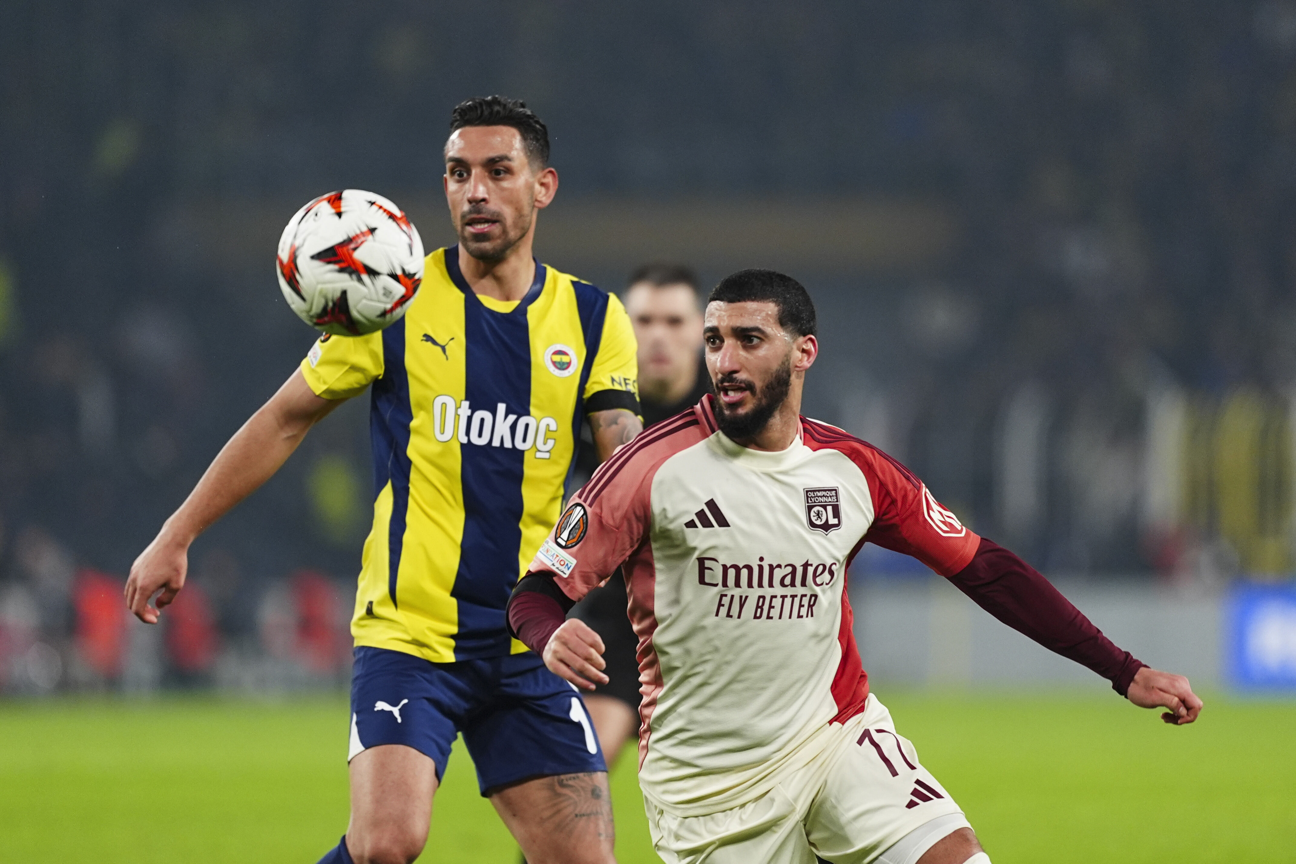 Spor yazarları Fenerbahçe - Lyon maçını kaleme aldı! Yazarlar neler dedi? - 3. Resim